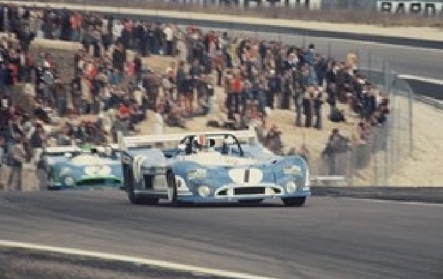 Photo historique montrant l'histoire du Circuit Dijon Prenois