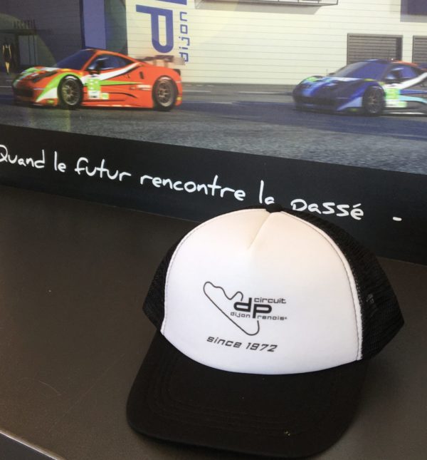 Trucker cap